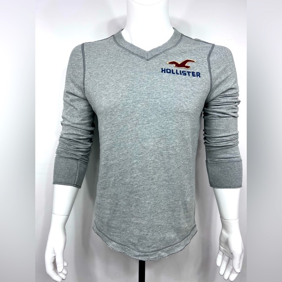 HOLLISTER V-NECK MEDIUM (M), GREY LONG- SLEEVES, 100%COTTON, SHIRT - Picture 1 of 16